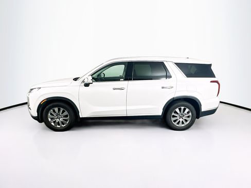 Used 2023 Hyundai Palisade SEL FWD image 4