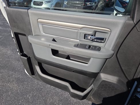 Certified 2020 RAM 1500 Tradesman w/ Popular Equipment Group RWD image 29