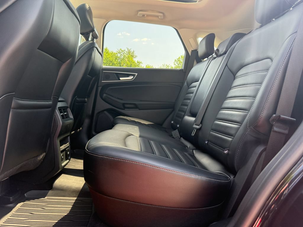 Used 2024 Ford Edge SEL w/ Convenience Package AWD/4WD image 32