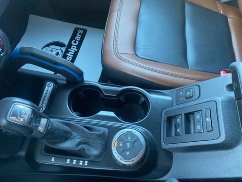 Used 2023 Ford Bronco Outer Banks image 14