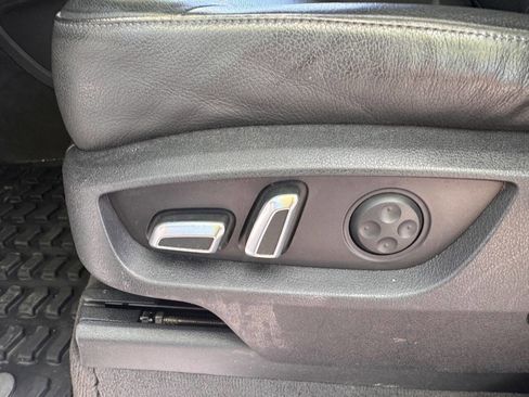 Used 2013 Audi Q7 3.0T S line Prestige image 32