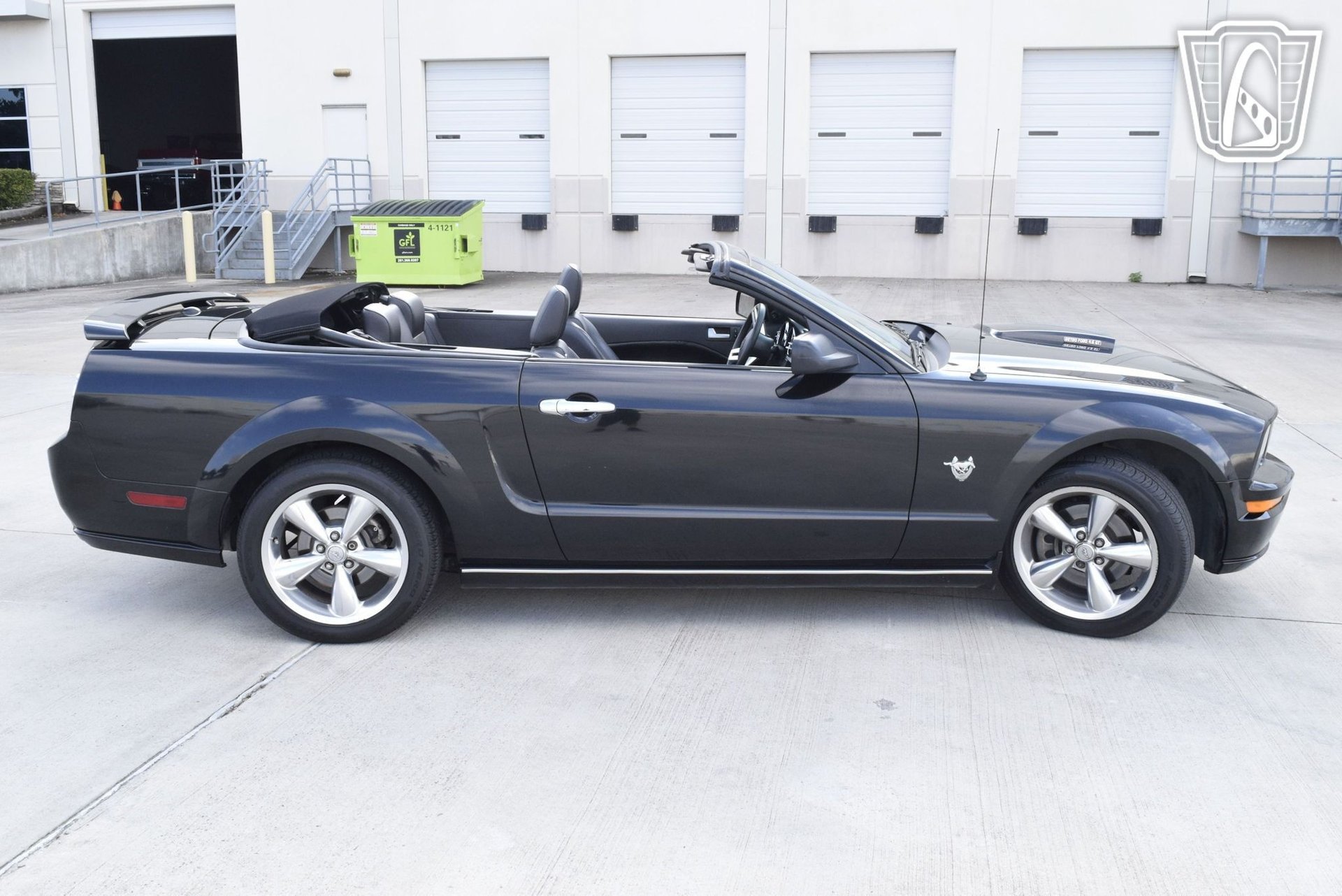 Used 2009 Ford Mustang GT RWD image 5