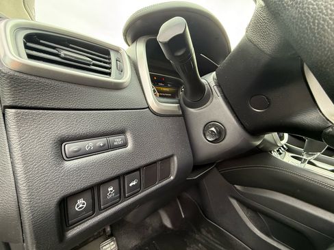 Used 2017 Nissan Murano Platinum w/ Platinum Technology Package image 18