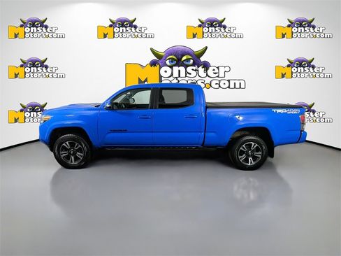 Used 2021 Toyota Tacoma TRD Sport image 8