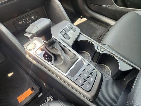 New 2026 Kia Sportage SX image 15