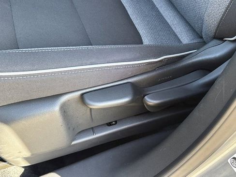 Used 2025 Chevrolet TrailBlazer LS w/ LS Convenience Package image 16