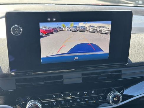 Certified 2024 Honda Prologue EX image 20