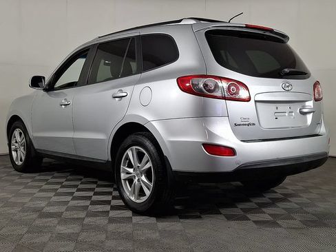 Used 2012 Hyundai Santa Fe SE AWD/4WD image 6