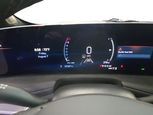 Used 2025 Cadillac XT4 Sport AWD/4WD image 14