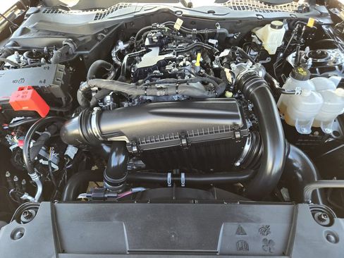 Used 2025 Ford Mustang Coupe RWD image 41