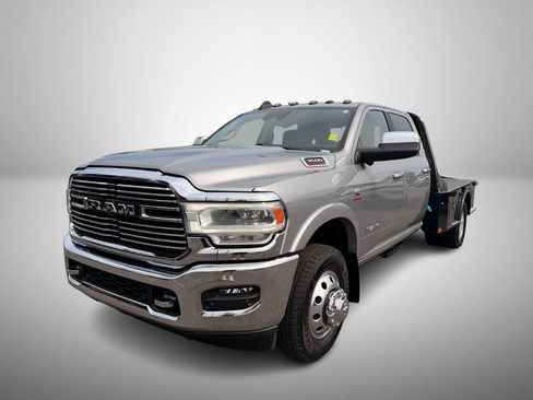 Used 2022 RAM 3500 Laramie AWD/4WD image 2