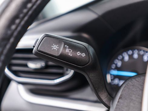 Used 2023 Ford Explorer XLT w/ Equipment Group 202A image 21