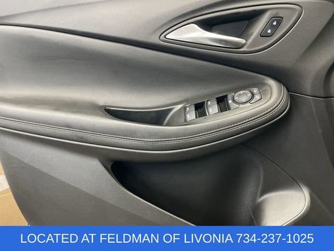 Used 2024 Buick Encore GX Preferred image 21