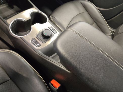 Used 2018 GMC Terrain Denali image 26