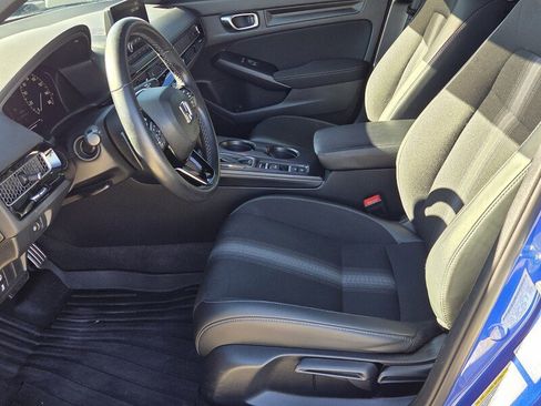 Used 2024 Honda Civic Sport image 9