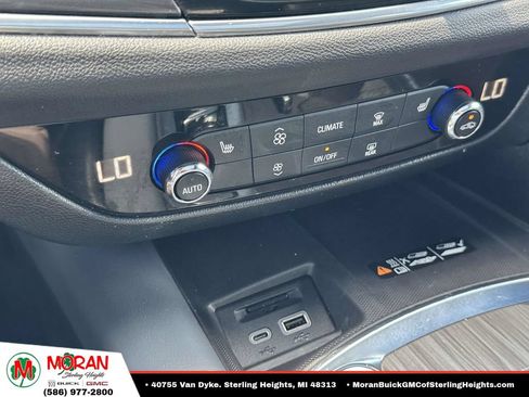 Certified 2024 Buick Enclave Essence w/ Experience Buick Package FWD image 28