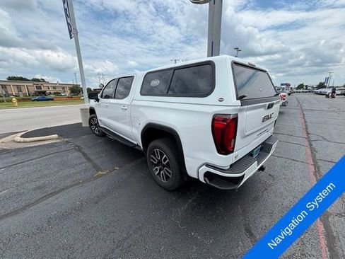 Used 2023 GMC Sierra 1500 AT4 w/ AT4 Premium Package AWD/4WD image 4