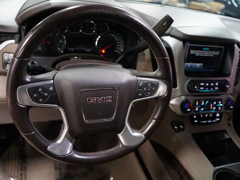 Used 2020 GMC Yukon SLT w/ Open Road Package RWD image 31