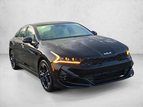 Used 2022 Kia K5 GT-Line w/ GT-Line Awd Premium Package image 3