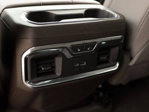 Used 2024 Chevrolet Silverado 1500 LTZ image 30