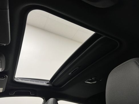Certified 2025 Subaru Crosstrek 2.5i Sport image 19
