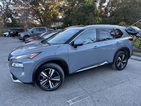 Used 2023 Nissan Rogue Platinum w/ Platinum Premium Package AWD/4WD image 3