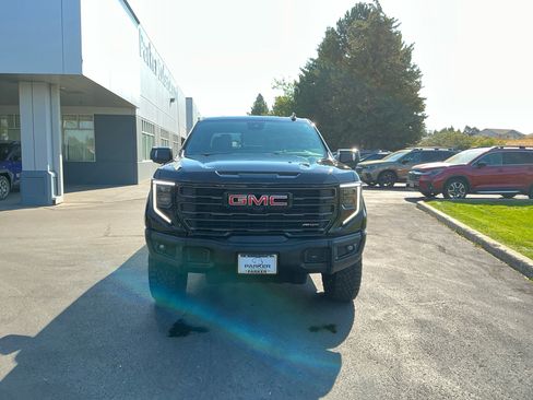 Used 2024 GMC Sierra 1500 AT4X w/ AT4X AEV Edition AWD/4WD image 8
