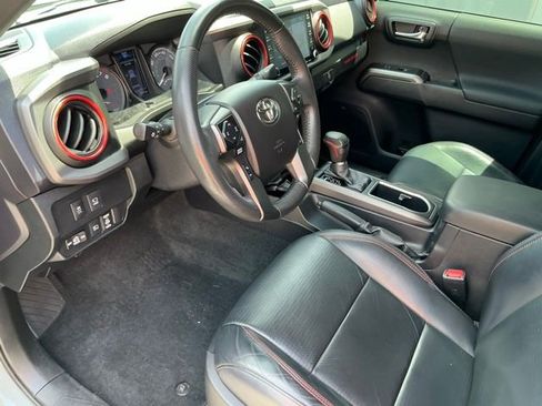 Used 2021 Toyota Tacoma TRD Pro AWD/4WD image 15