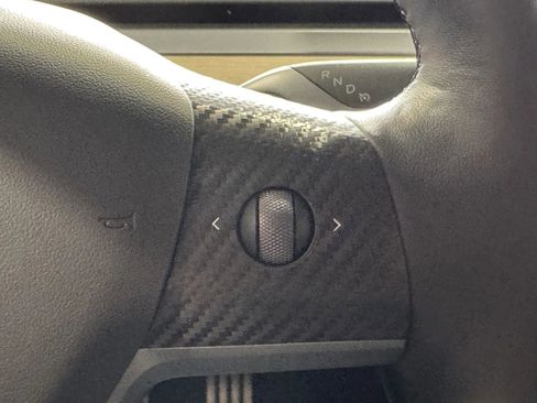 Used 2021 Tesla Model 3 Performance image 16