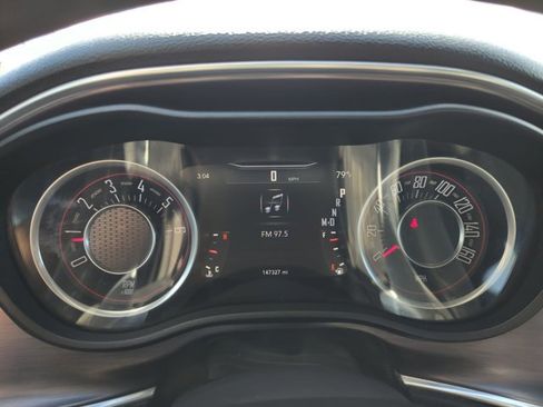 Used 2015 Dodge Challenger SXT w/ Super Sport Group (SS/T) image 10