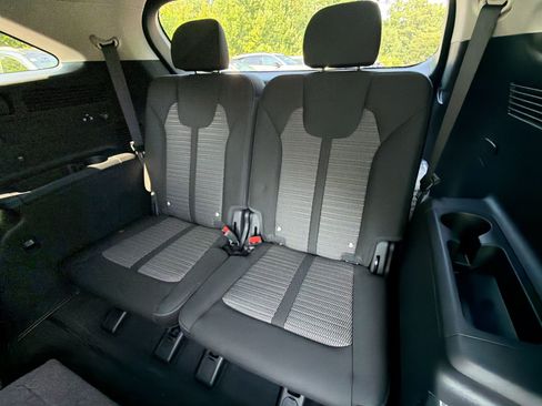 New 2026 Kia Sorento LX FWD image 28
