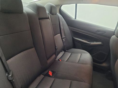 Used 2024 Nissan Altima 2.5 SV image 19