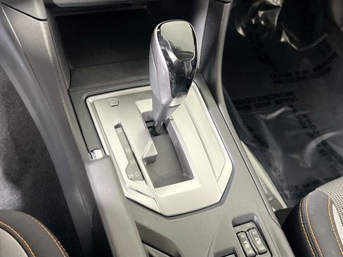 Used 2023 Subaru Crosstrek 2.0i Premium AWD/4WD image 16