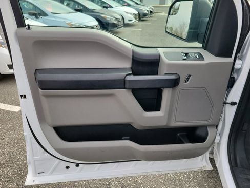 Used 2020 Ford F150 XL w/ Equipment Group 101A Mid image 10