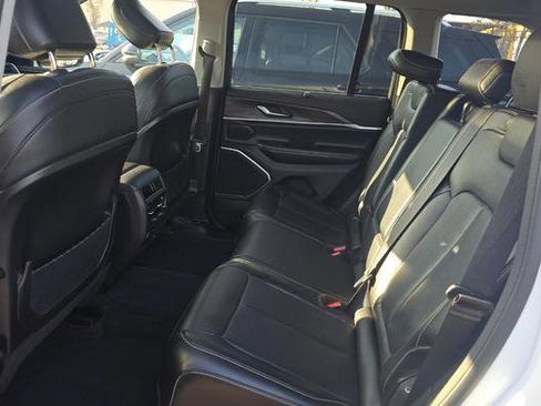 Used 2022 Jeep Grand Cherokee Limited 4xe w/ Luxury Tech Group II image 10