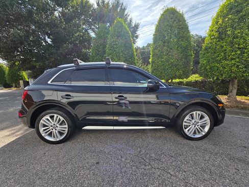 Used 2019 Audi Q5 2.0T Premium Plus w/ Premium Plus Package image 6