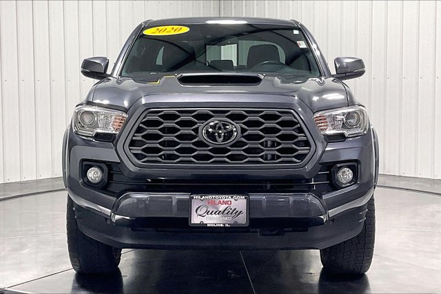 Used 2020 Toyota Tacoma TRD Sport w/ Technology Package AWD/4WD image 2