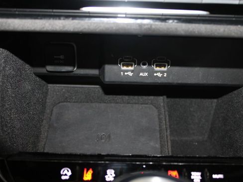 Used 2022 Jeep Wagoneer Series II image 48