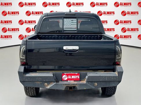 Used 2014 Toyota Tacoma 4x4 Double Cab w/ TRD Off-Road Package image 7