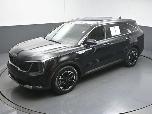 Used 2025 Kia Sorento S w/ Panoramic Sunroof Package FWD image 51