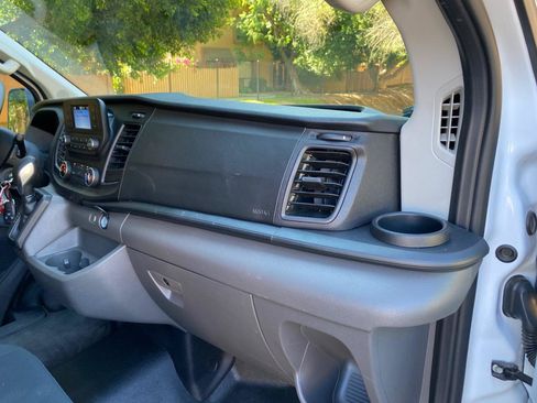 Used 2025 Ford Transit 250 Low Roof w/ Exterior Upgrade Package RWD image 39