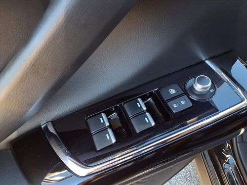 Certified 2023 MAZDA CX-9 Touring image 19