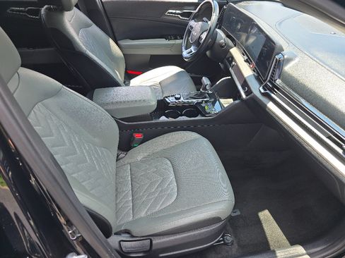 Used 2024 Kia Sportage X-Line w/ X-Line Premium Package AWD/4WD image 18