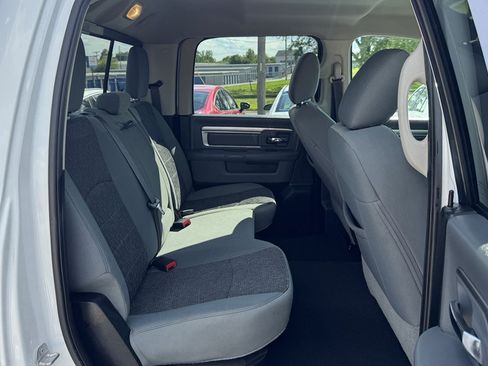 Used 2019 RAM 1500 Big Horn AWD/4WD image 25