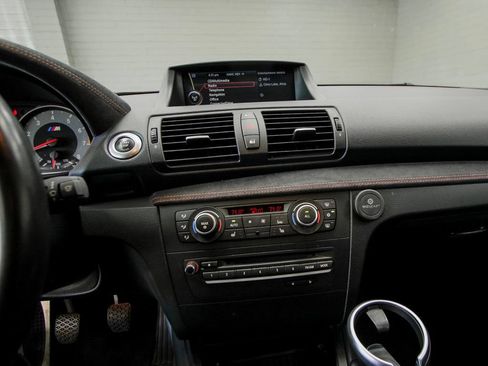 Used 2011 BMW 1 Series M RWD image 22
