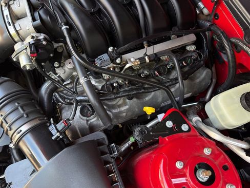 Used 2006 Ford Mustang GT RWD image 60