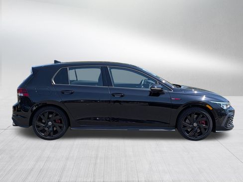 Used 2022 Volkswagen GTI SE FWD image 8