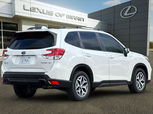 Used 2021 Subaru Forester Premium w/ Popular Package #1 image 8