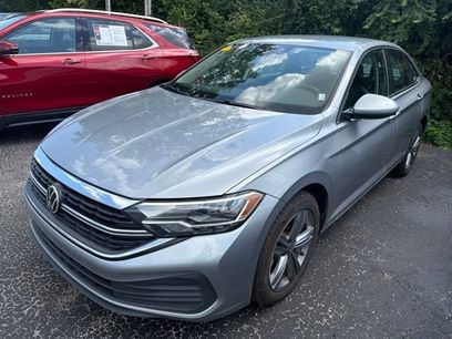Used 2024 Volkswagen Jetta SE