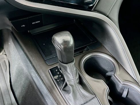 Used 2021 Toyota Camry SE image 17